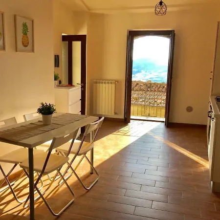 La Pietra Lägenhet *